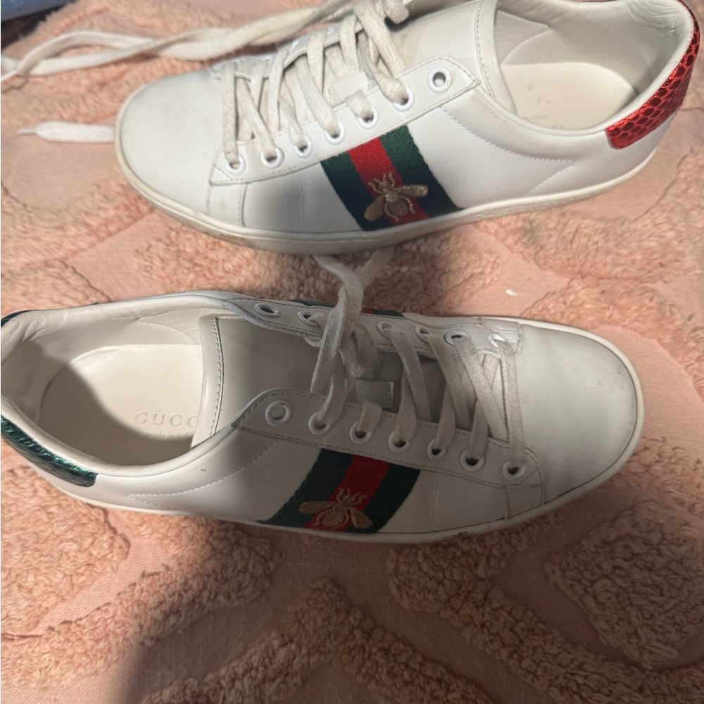 Gucci - Picture 4 of 5